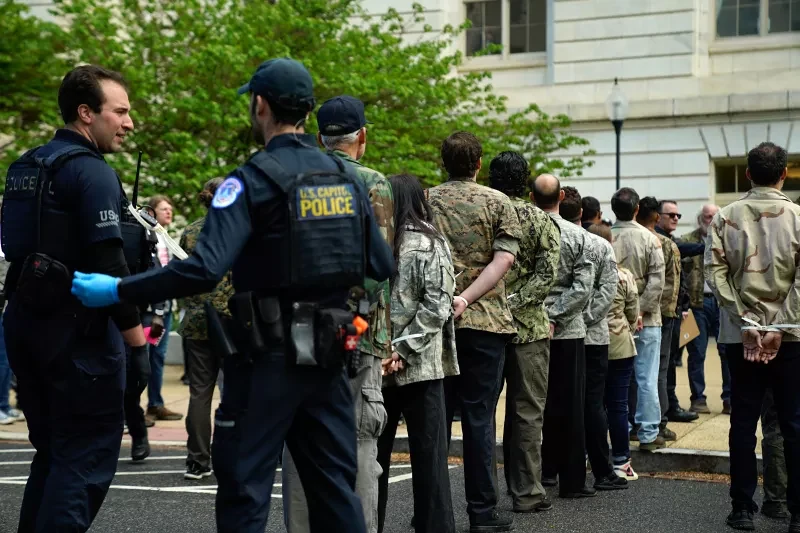 Veterans Protest Iran War Amidst Growing Public Discontent